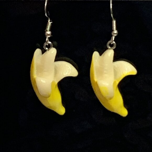 Banana Earrings, Fruit Earrings, Funny Food Earrings, Silly Earrings, Gift Idea - Picture 1 of 4